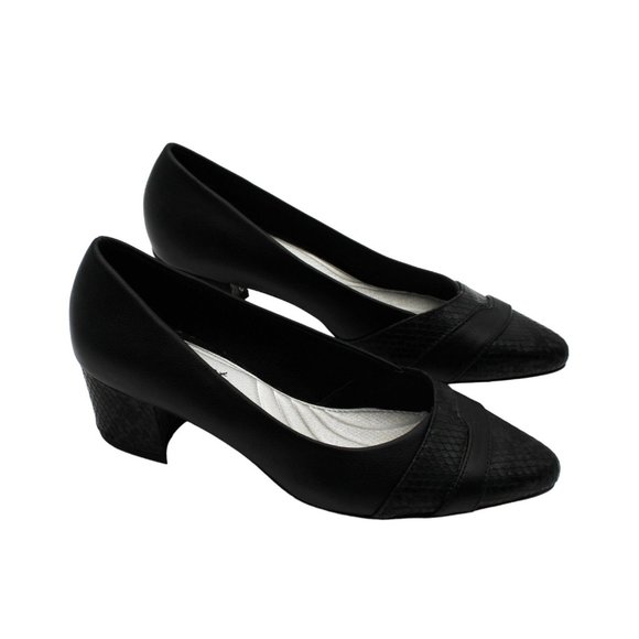 Easy Street Pumps - Picture 4 of 7